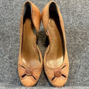 Miss Albright Anthropologie Tan Leather Cutout Wood Wedge Heels 6 Slip On Shoes